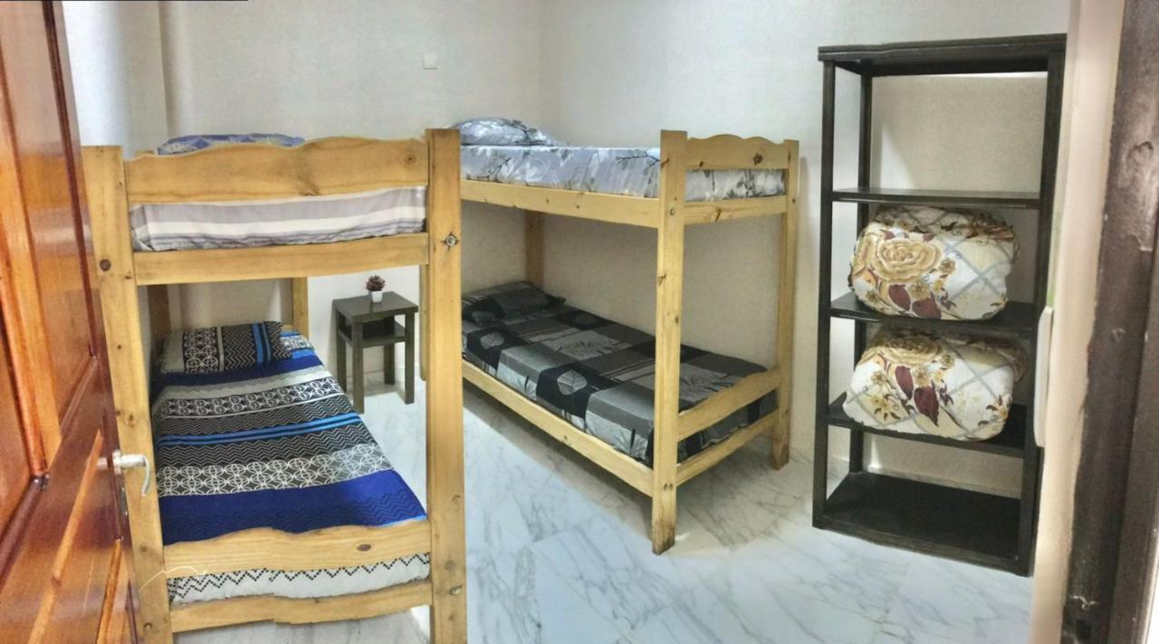 Colibri Hostel Пуэрто-Игуасу Экстерьер фото